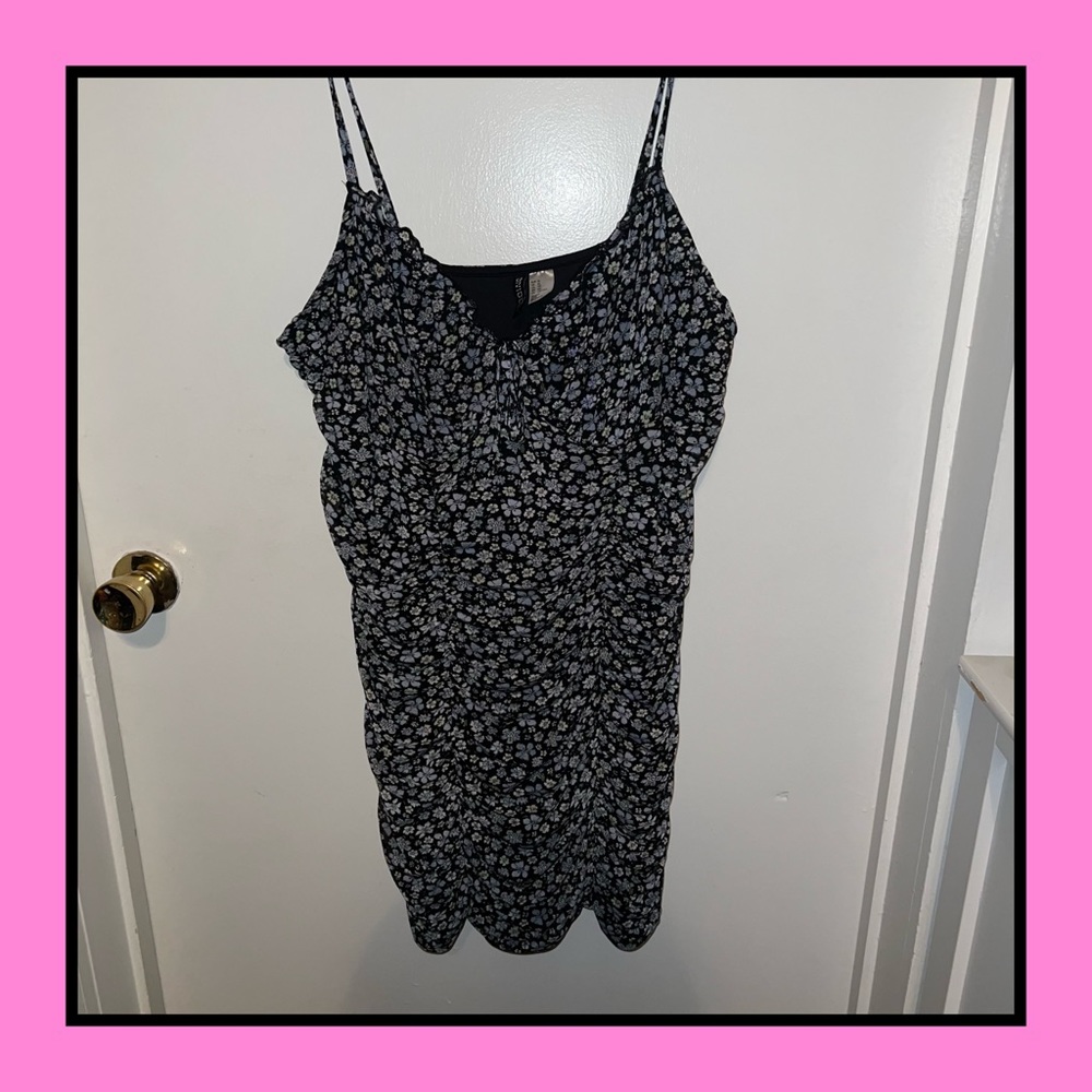 H&M Floral Cinched Dress NWOT
